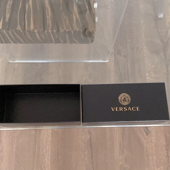 Versace Empty Sunglasses Box - Picture 2 of 3